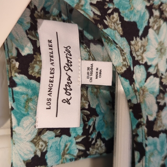 Puff Sleeve Floral Print short dress - Picture 8 of 9